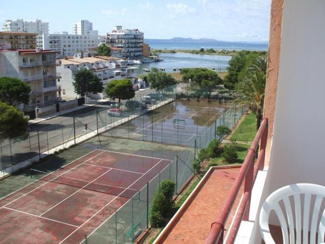 Apartamentos Isla De Rosas Extérieur photo