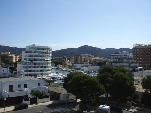 Apartamentos Isla De Rosas Extérieur photo